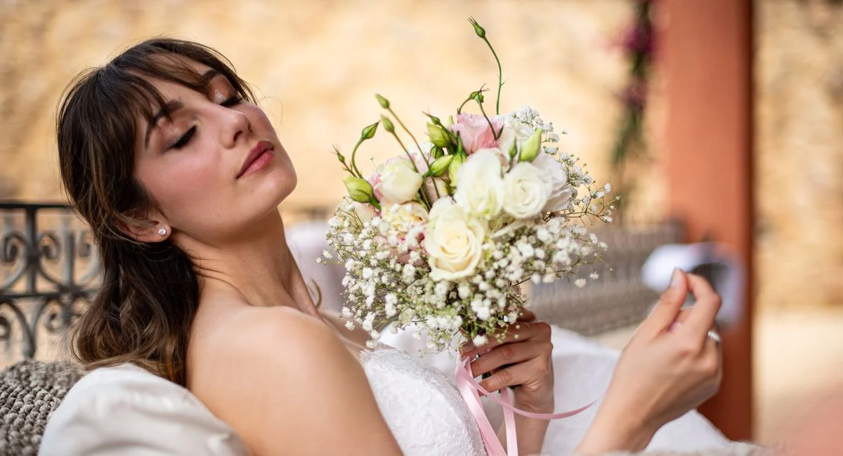 Maquillage pour le mariage sans compromis sur l’éclat ou la tenue
